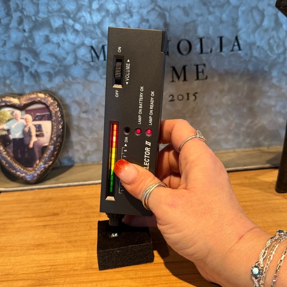 1.5 ctw moissanite belly ring - Picture 4 of 5